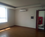 7 Chính chủ bán căn góc 1604 tòa B Chung Udic 122 Vĩnh Tuy,2 mặt view sông hồng