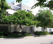 Bán biệt thự BT9 sổ đỏ 250m2 x 3 tầng  KĐT Văn Phú, Hà Đông, nằm trong khu Vip.