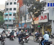 Cho thuê nhà mặt tiền Lý Tự Trọng gần ngã 4 Thủ Khoa Huân sát chợ Bến Thành