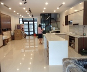 4 Cho thuê shophouse vinhomes Hàm Nghi 100m2X5T hoàn thiện nội thất đẹp giá 60tr/th