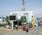3 Bán kiot ở trung tâm thị trấn Thủ Thừa S:125m2, 1.6 tỷ bao sang tên, SHR