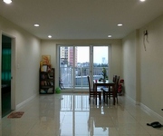 Quá cần tiền bán luôn căn hộ lầu 1, cực rộng 105 m2 giá 1.68 tỉ.
