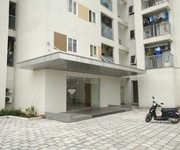 Cho thuê kiot tầng 1 chung cư, góc ngã 3 đường đôi, Giang Biên, Long Biên, cạnh Vinhome