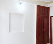 3 Cho thuê nhà nguyên căn ĐẸP, MỚI,3lầu,5PN, gần Aeon quận Tân Phú