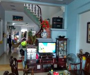 Chính chủ cần bán nhà đẹp 3 tầng   hướng nam   mặt phố ngay gần UBND phường Ngọc CHÂU . TP Hải Dương