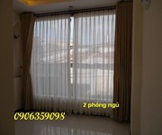 3 Cho thuê nhà nguyên căn. DT: 3.5x6.5m, gồm có 1 trệt, 2 lầu, sân thượng