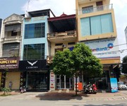Bán nhà 2 tầng mặt đường Nguyễn Gia Thiều phố kinh doanh buôn bán sầm uất