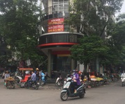 Cần cho thuê nhà mặt phố Nguyễn Hữu Huân, mặt tiền 3,2m, diện tích 80 m2