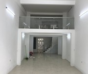 Cho thuê nhà nguyên căn mặt phố Hai Bà Trưng, 60m2   1,5 tầng, hợp kinh doanh, giá 60tr/tháng