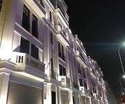 5 Bán căn BH Shophouse gần quảng trường kinh doanh sầm uất - Vinhomes Imperria 5 Bán căn BH Shophouse gần quảng trường kinh doanh sầm uất - Vinhomes Imperria