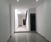 Bán nhà 2 tầng mới xây mặt tiền số 98 trương định nha trang