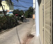 2 Cho thuê nhà nguyên căn, gần TT Nha Trang, làng du lịch. Giá tôt.