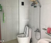 4 Cho thuê nhà nguyên căn, gần TT Nha Trang, làng du lịch. Giá tôt.