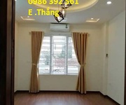 2 Nhà đẹp Tôn Thất Tùng, ngõ xe 3 bác, 30mx5T, giá 4.2 tỷ