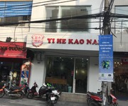 Cho thuê nhà mặt phố Bà Triệu:140m2 x 3 tầng, mặt tiền 6m, thông sàn, riêng biệt .