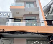 Hàng Tốt     Bán gấp nhà 2 lầu, ST hẻm 1135 đường Huỳnh Tấn Phát, P. PT, Quận 7.