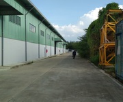 4 Cần cho thuê kho xưởng mặt tiền quốc lộ 1A, diện tích 3.000m2, giá cạnh canh khu vực Hóc Môn