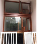 Cho thuê nhà ở Thiên hiền 47m2 x 7 tầng, thang máy, oto đỗ cửa làm vp, spa
