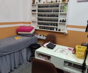6 Sang nhượng cửa hàng nail   mi DT 45 m2 x 2 tầng mặt tiền 8 m Phố Quang Trung Q.Hà Đông Hà Nội