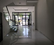 Cho thuê nhà 3 tầng đường Nguyễn Phước Lan