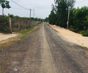 2 Kẹt tiền bán gấp khu đất gần ủy ban nhân dân xã Phước Thuận giá rẻ