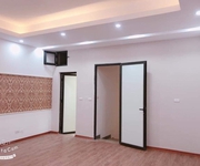 7 Nhà Mới, Gần Mặt Phố, Ngõ Thông, S 42m2x5 Tầng, $ 3Tỷ05 Có TL.