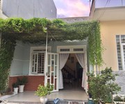 Nhà cho thuê nguyên căn gần ngã tư Bình Phước