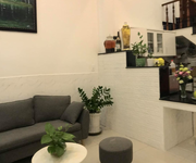 3 Nhà cho thuê nguyên căn gần ngã tư Bình Phước