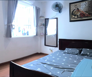 9 Nhà cho thuê nguyên căn gần ngã tư Bình Phước