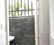 10 Nhà cho thuê nguyên căn gần ngã tư Bình Phước