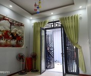 2 Nhượng lại căn nhà chợ bình chánh, sổ hồng riêng chỉ 600tr/căn