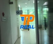 Cho thuê văn phòng đẹp MT Đinh Tiên Hoàng, Q1, 40m2, 20.5 triệu bao thuế phí Cho thuê văn phòng đẹp MT Đinh Tiên Hoàng, Q1, 40m2, 20.5 triệu bao thuế phí