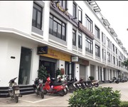 4 Cho thuê Shophouse biệt thự Vinhomes Gardenia Hàm Nghi 5 tầng có điều hoà thích hợp kinh doanh