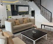 Bán penthouse 230m2, 3 PN, Giá tốt 6,75 tỷ