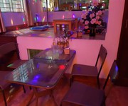 5 Sang nhượng quán cafe karaoke 2 tầng  40 m2 tầng 1   50 m2 tầng 2  mặt tiền 5 m vỉa hè rộng