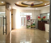 2 Cho thuê nhà đường Nguyễn Hoàng 4 tầng 5PN mới đẹp làm spa, shop