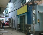 1 Cho thuê gấp nhà góc 2 mặt hẻm 6m đường Trần Quang Diệu, Quận 3, 4.7m x 10.5m, 1 lầu, 2 PN, 2 WC