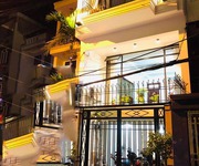 7 Cho thuê nhà 5t x 82m2 cực đẹp và hiện đại mặt đường Kiều Sơn