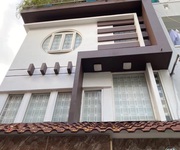 Định cư bán gấp nhà đường Phạm Văn Hai, 2 tầng giá 5 tỷ, nhà mới đẹp tặng nội thất cao cấp