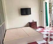 1 Nhà cho thuê 3PN CMT8, P13, Q10. Giá: 8 triệu/tháng 1 Nhà cho thuê 3PN CMT8, P13, Q10. Giá: 8 triệu/tháng