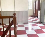 3 Nhà cho thuê 3PN CMT8, P13, Q10. Giá: 8 triệu/tháng 3 Nhà cho thuê 3PN CMT8, P13, Q10. Giá: 8 triệu/tháng