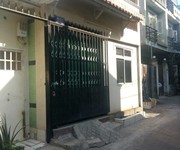 3 Cho thuê nhà đường 11, p. Bình Trưng Tây, Quận 2, DT 5x13m, 1 trệt 1ầu