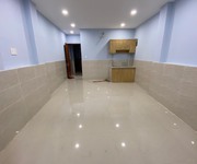 1 Cho thuê phòng dạng căn hộ tại đường Trường Chinh  Gần Etown Cộng Hoà