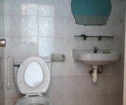 2 Cho thuê căn hộ May Mắn, phường 6, quận 4
