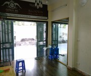 7 Cho thuê tầng 1 số 72 ngõ 72 Nguyễn Trãi làm cửa hàng hoặc văn phòng