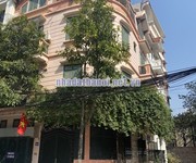 Bán nhà liền kể góc, B12 ngõ 376/12 đường Bưởi, Quận Ba Đình, Hà Nội
