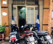 1 Nhà mặt tiền 3 lầu ở Phú nhuận, gần ngã 4 phan xích long và Nguyễn Công Hoan