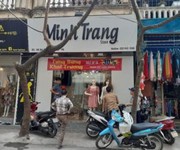 Muốn sang nhượng mặt bằng kinh doanh ở phố Mai Dịch - Cầu Giấy - Hà Nội