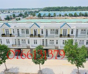 4 Bán nhà 100m2 mặt  tiền ngay chợ bún