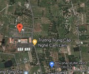 Bán gấp lô đất 200m2 Trường trung cấp nghề Cam Lâm giá tốt...